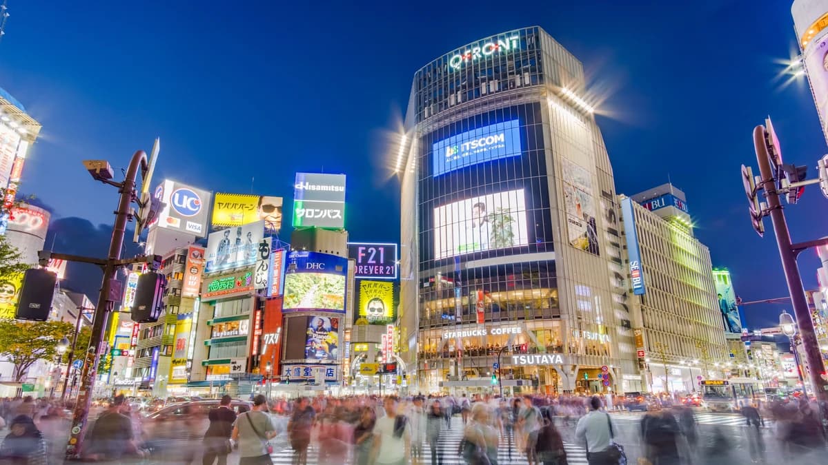 Shibuya Scramble Crossing in Tokyo at night
