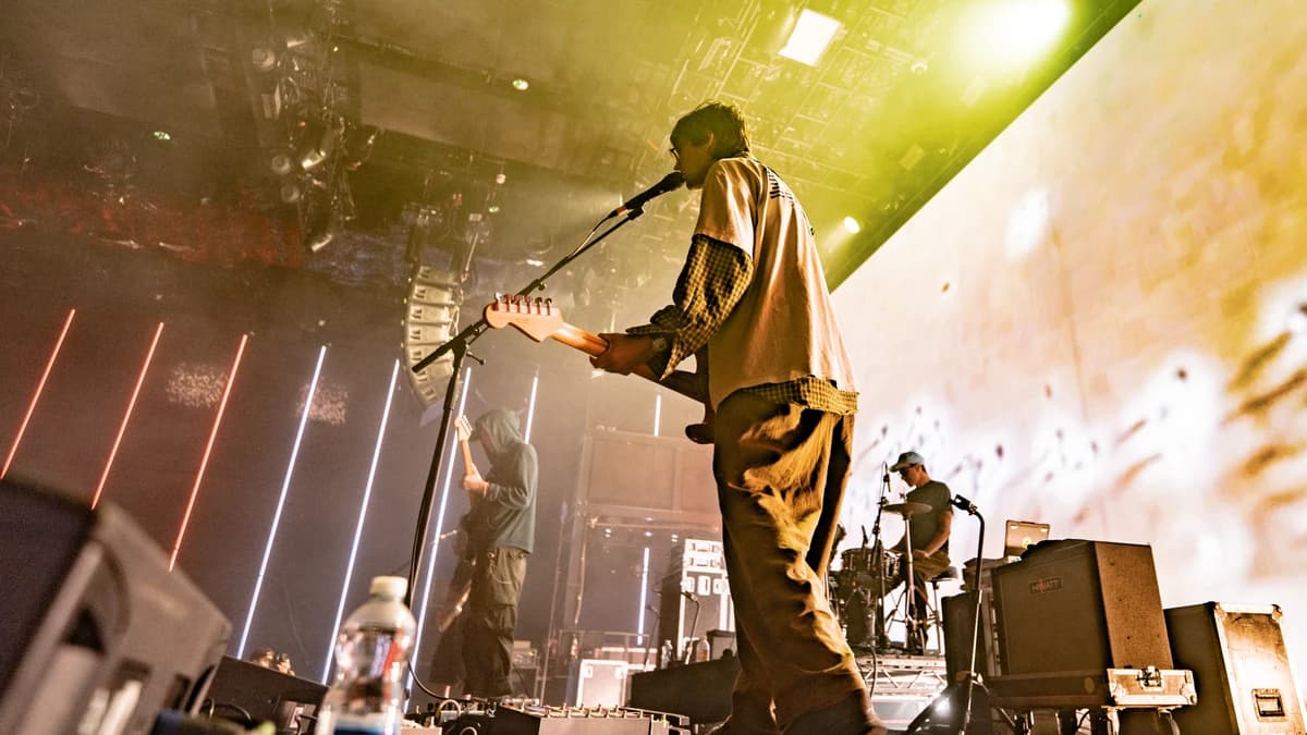 The Shoegaze Revival: A Listener's Guide to Dream Pop's New Wave