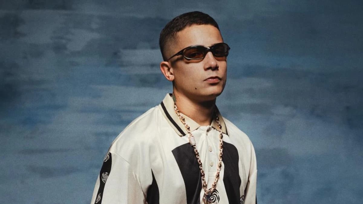 MC Hariel, the São Paulo funk MC, in a press portrait